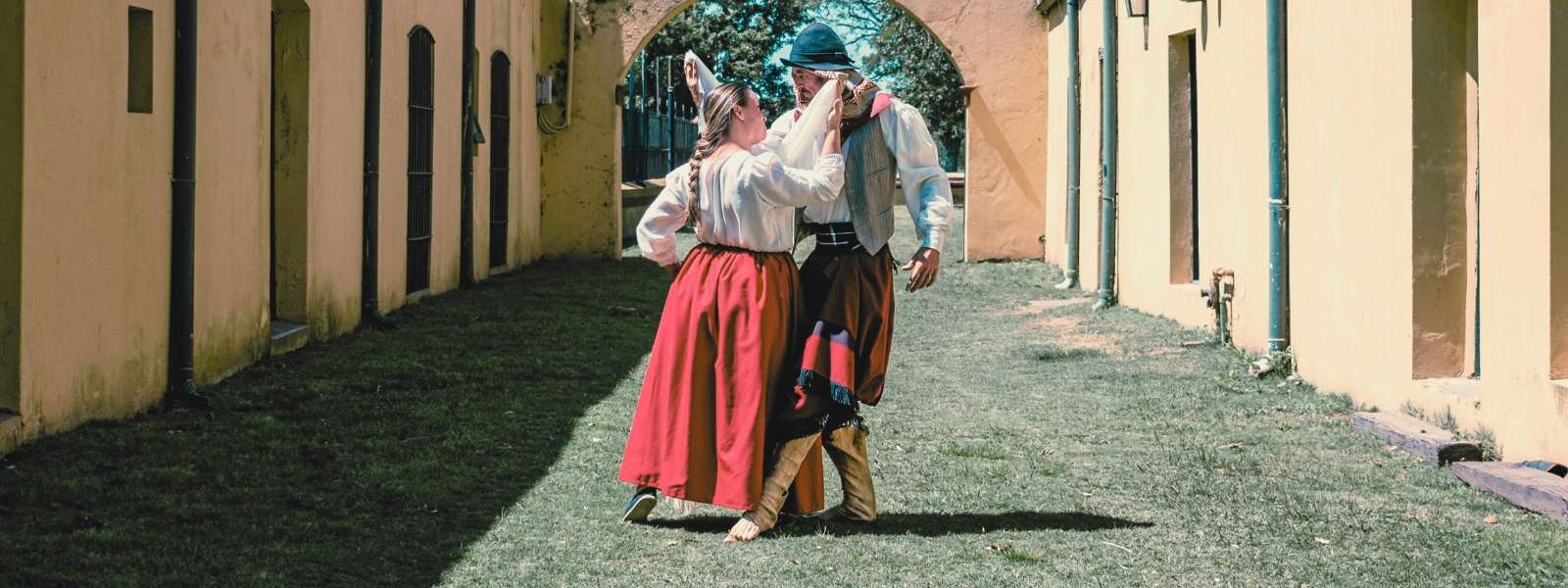 Feminino - Vestuário - Lenços / Cachecóis