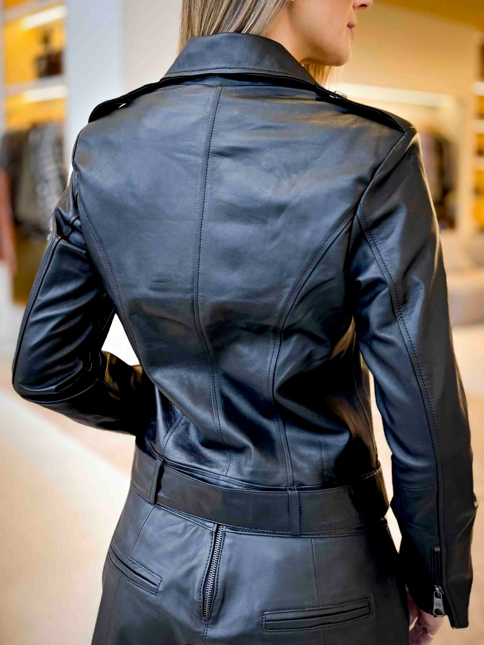 Jaqueta Feminina Pelica Selvaggio